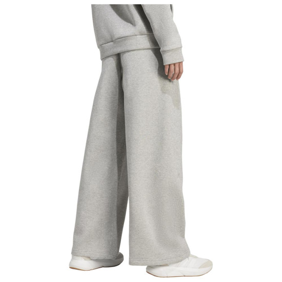 Adidas Γυναικείο παντελόνι φόρμας All SZN Holiday Glitter Fleece Loose Pants